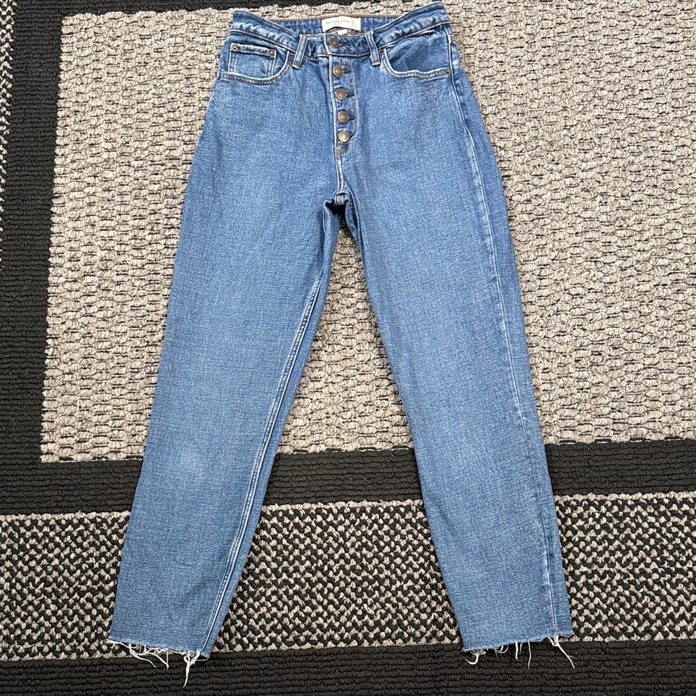 Abercrombie & Fitch The Mom High Rise Button Fly Jeans Women’s 27 Raw Hem Casual